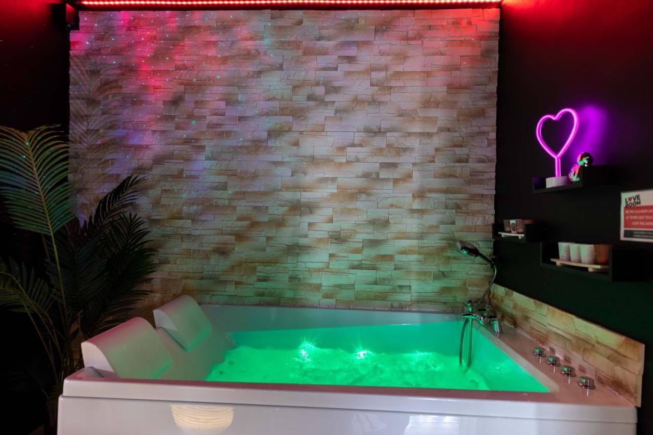 Love Room Ou Pas ! Chamalieres Exterior photo
