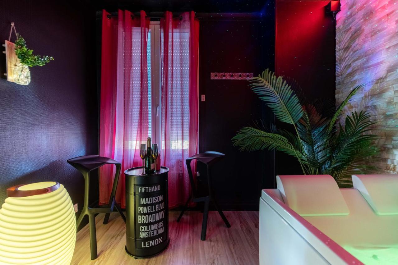 Love Room Ou Pas ! Chamalieres Exterior photo